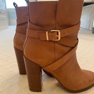 Aldo chestnut boots - size 8